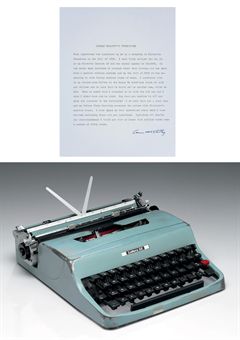 Cormac McCarthy's Olivetti Lettura 32, auctioned at Christies in 2009
